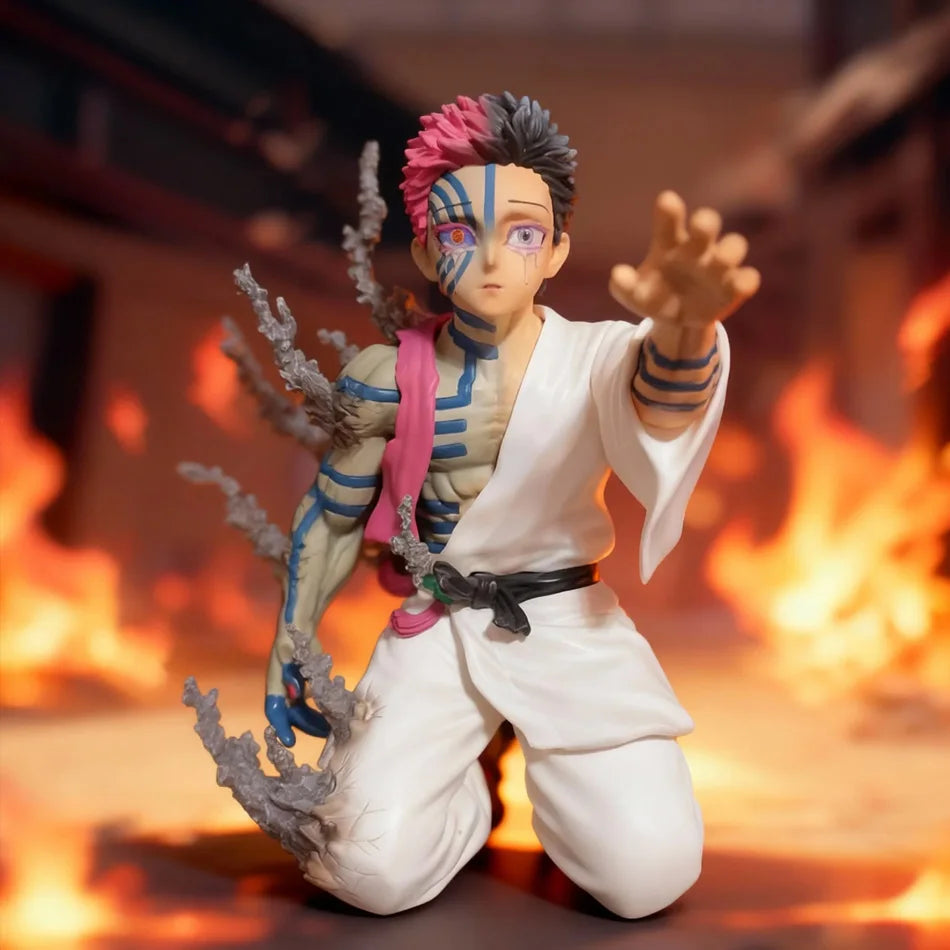 Collectible Peripheral:Twelve Kizuki Upper Moon Three Akaza Kneeling Pose Figure | Final Confession Ver. | Desktop