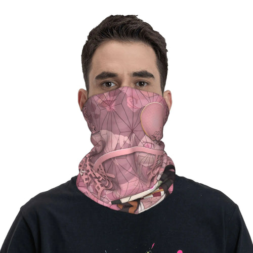 Le tube de tissu déplié à plat, impression continue sans couture apparente